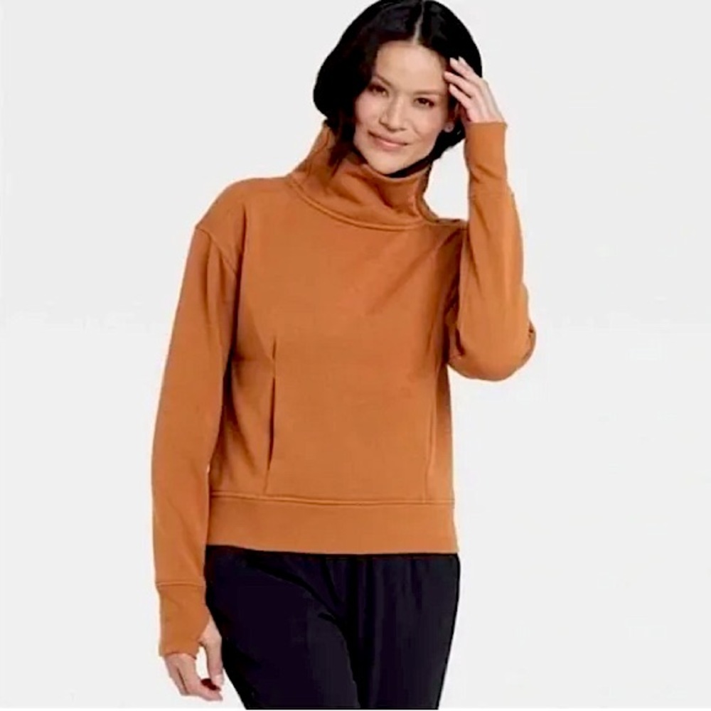 All In Motion Athletic Sweater XS Orange Brown Long Sleeve High‎ Zip Neck Pocket
